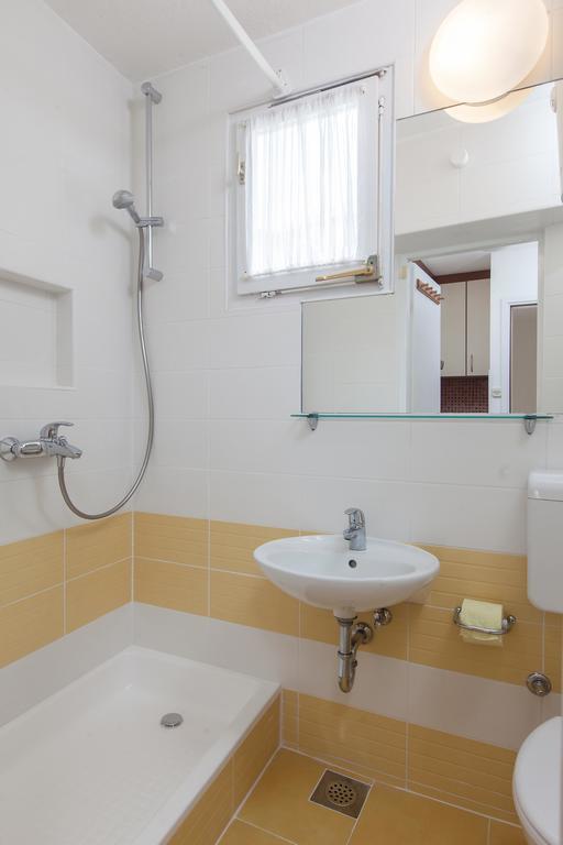 Apartments Potts Point Makarska Quarto foto